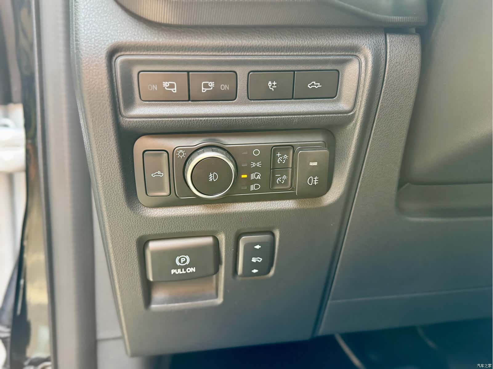 Ford F-150, 2025 23