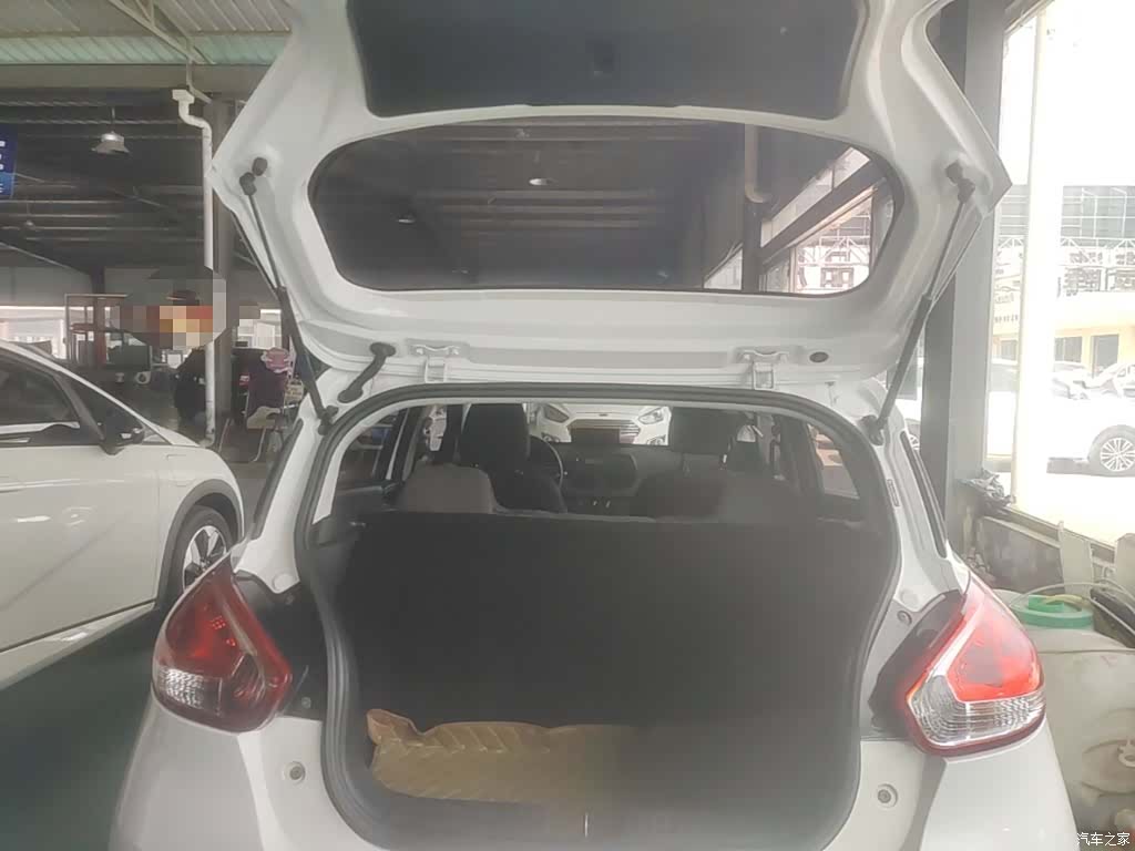 Wuling 310, 2017 19