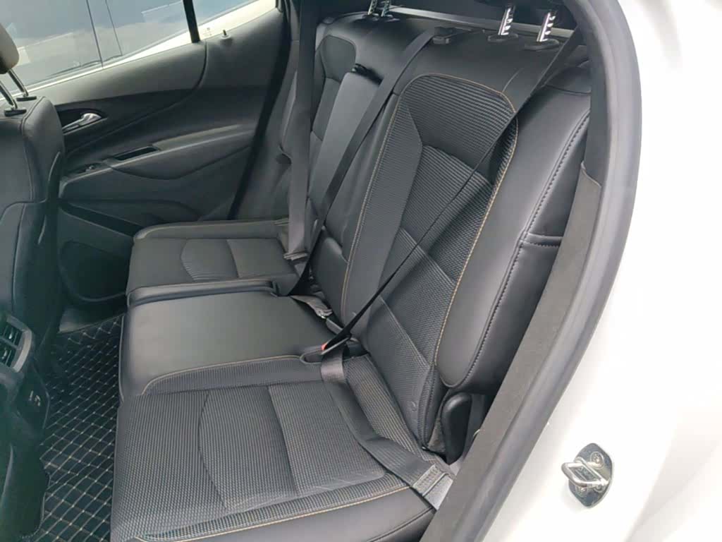 Chevrolet Equinox, 2018 17