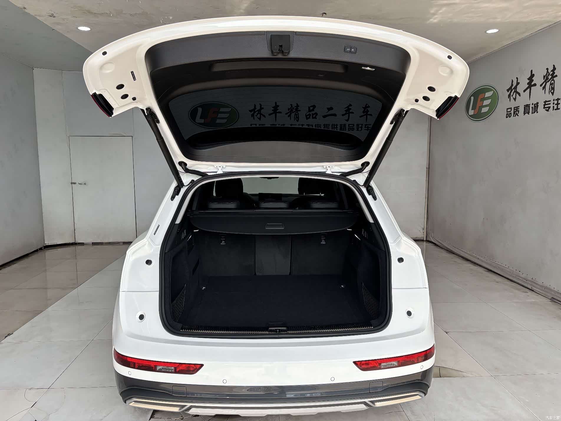 Audi Q5L, 2024 28