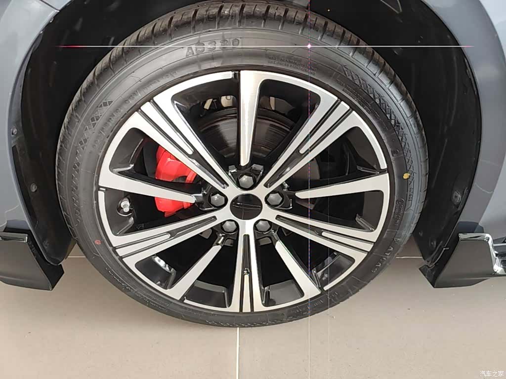 Geely Preface, 2025 23