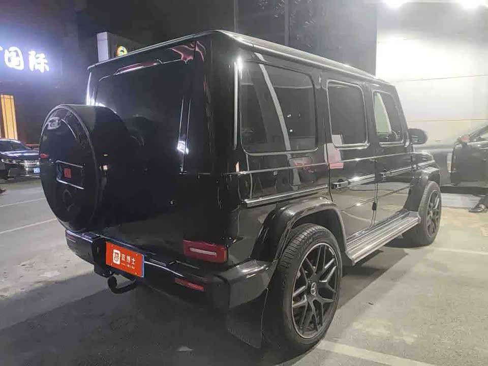 Mercedes-Benz G-class
