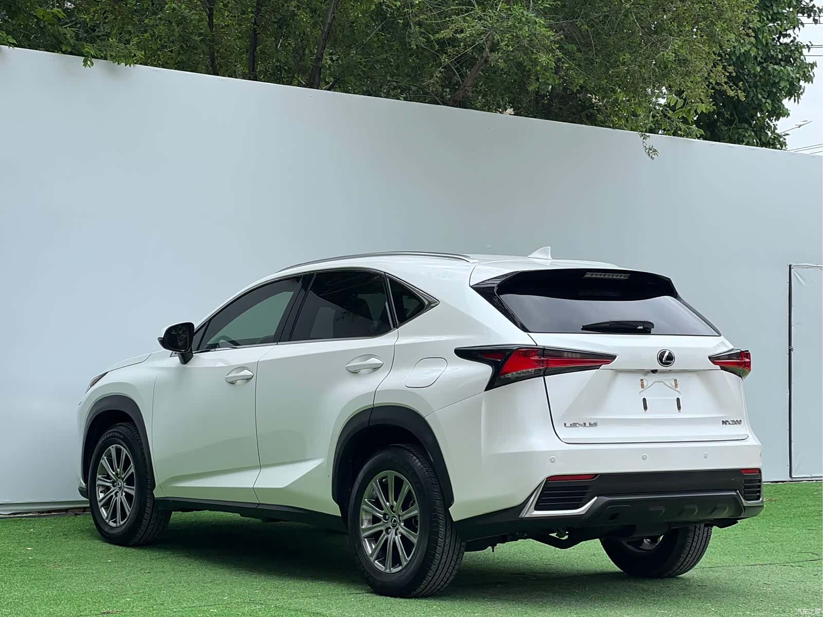Lexus NX, 2021 9
