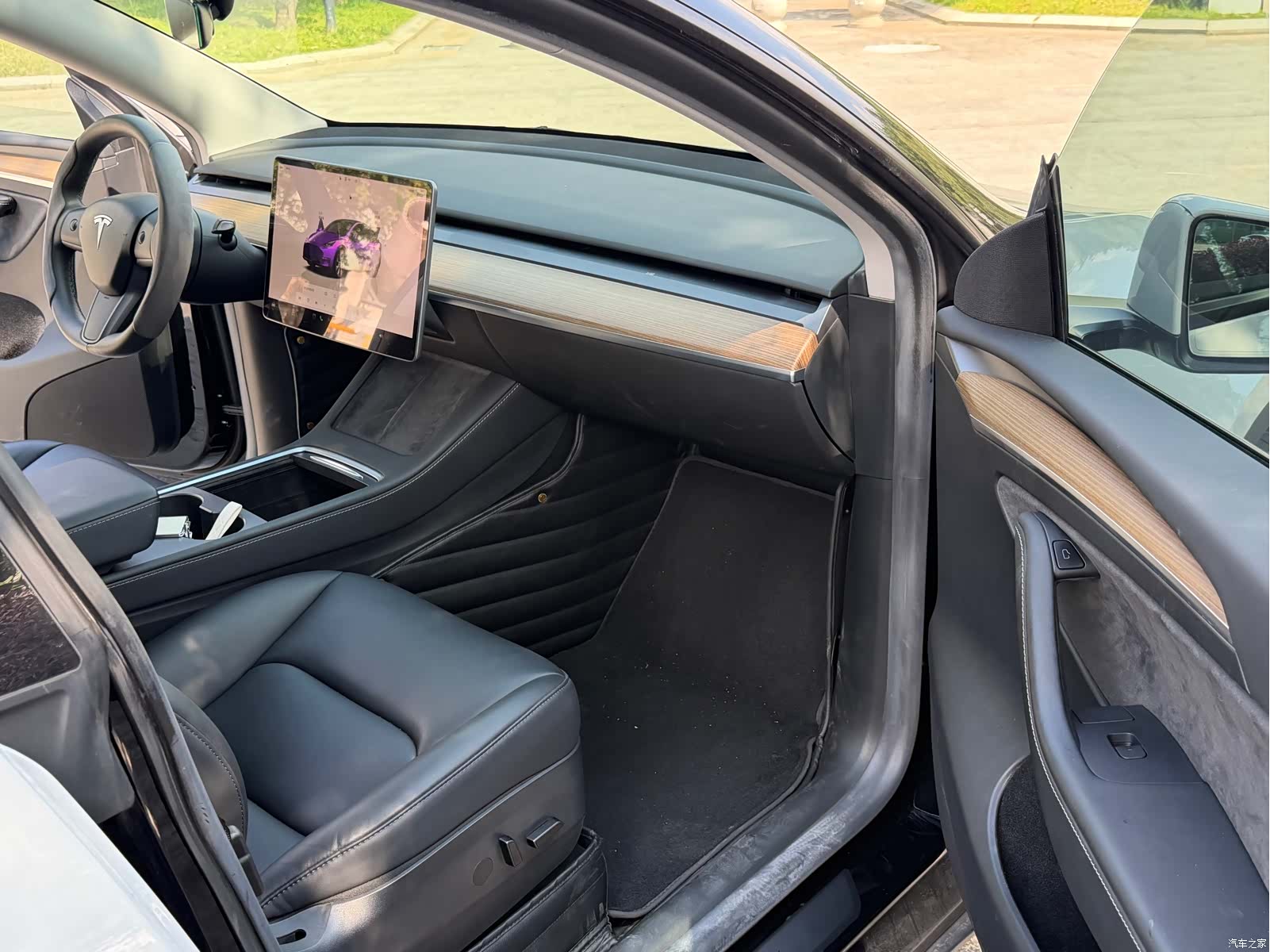 Tesla Model Y, 2022 10