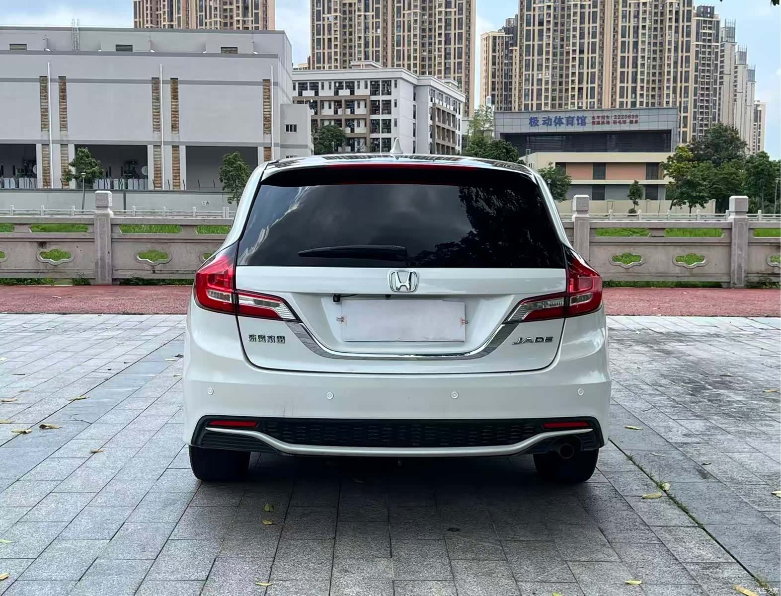 Honda Jade, 2017 8