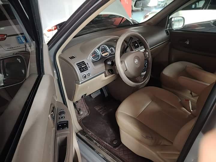 Buick GL8 2014 2.4L jing dian ban