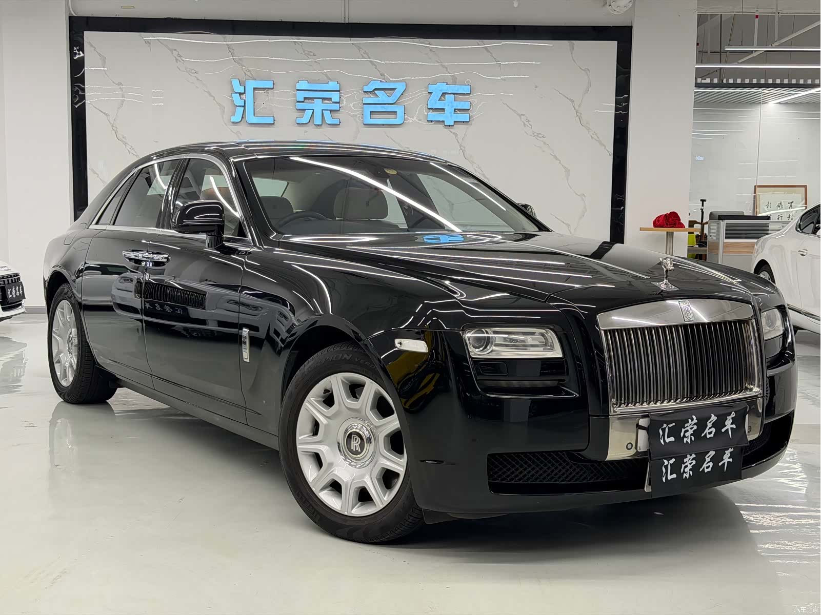 Rolls-Royce Ghost, 2014 3
