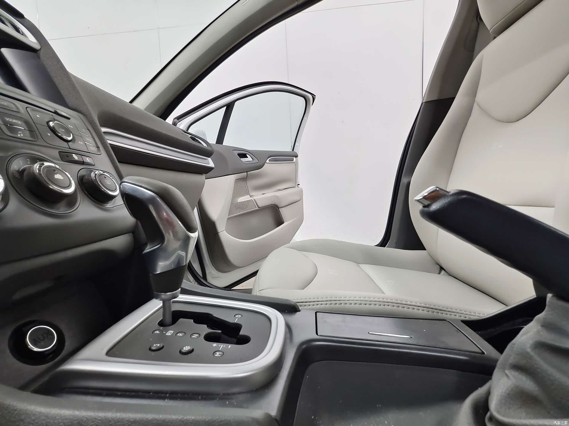Citroen C4, 2013 12