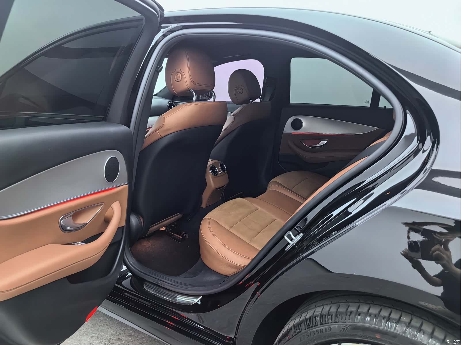 Mercedes-Benz E-Class, 2017 15