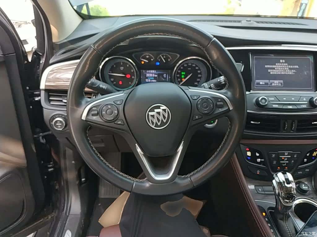 Buick Envision Plus, 2017 11