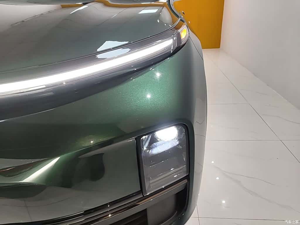 Li Auto L8, 2024 18