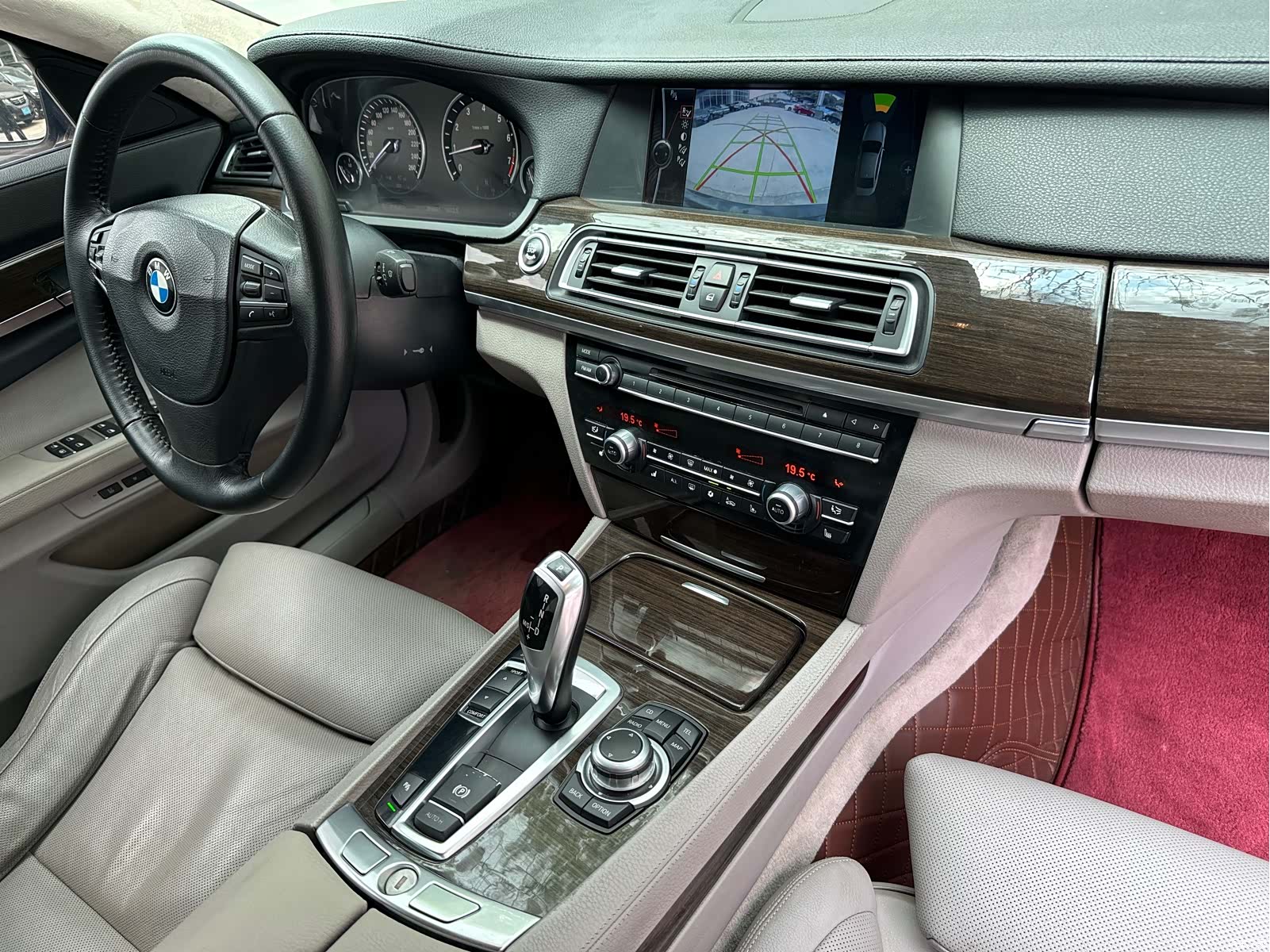 BMW 7 Series, 2010 17