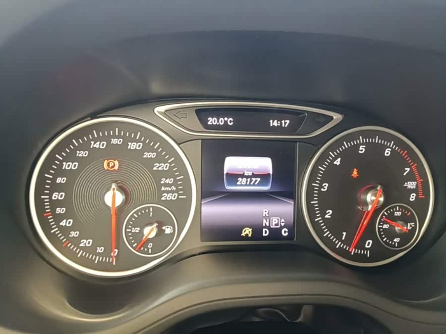 Mercedes-Benz B-Class 2016, фото 11