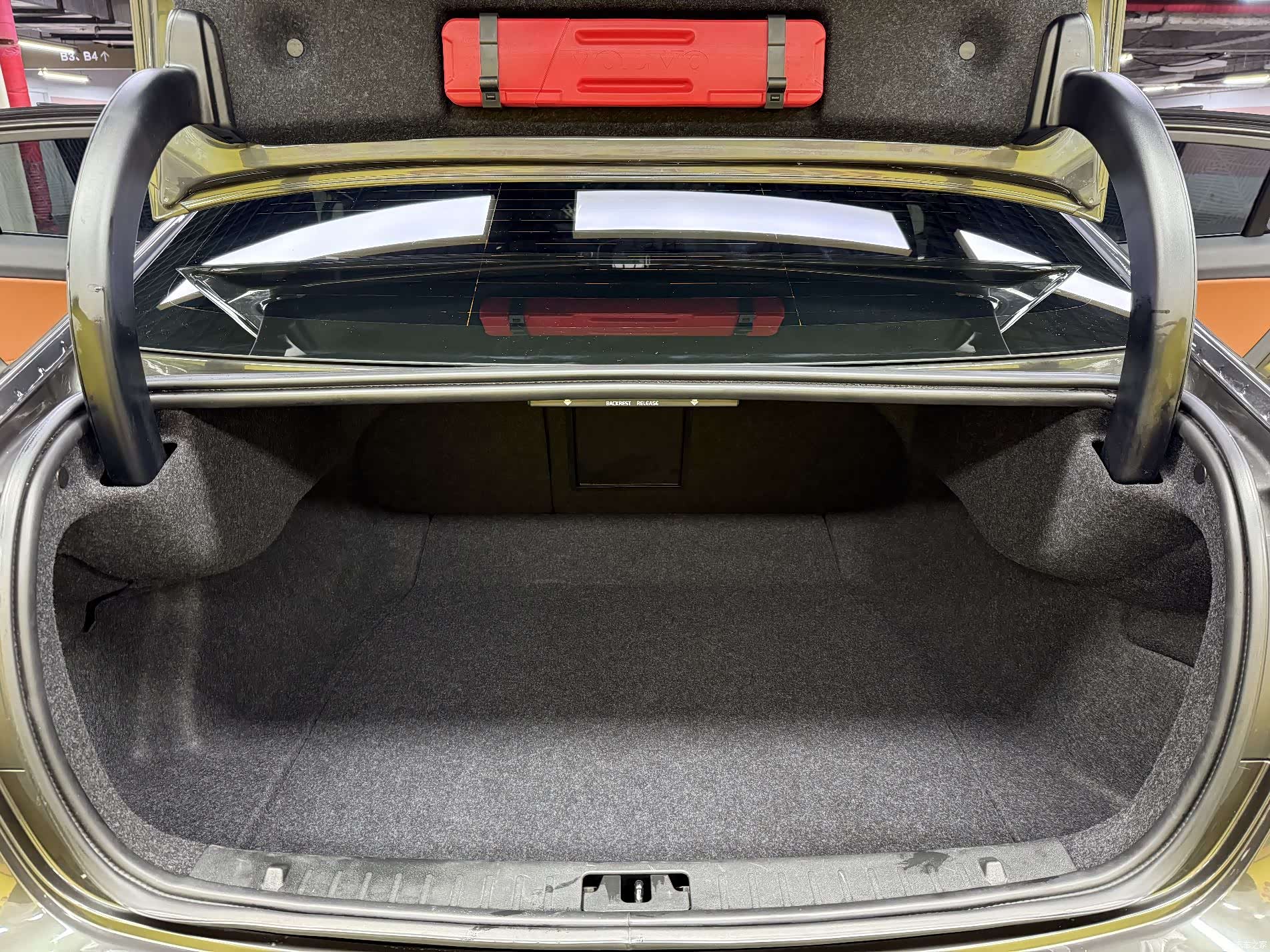 Volvo S60, 2018 38