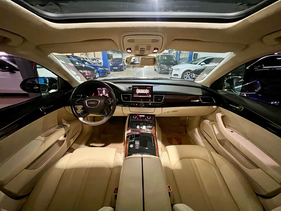 Audi A8 Audi A8