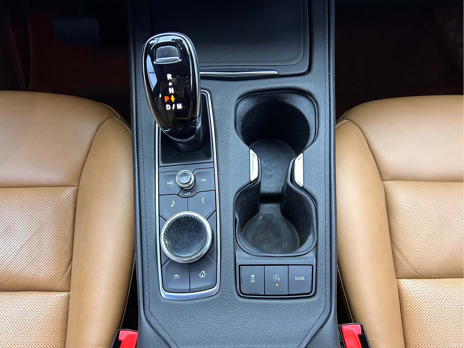 Cadillac XT4, 2021 13