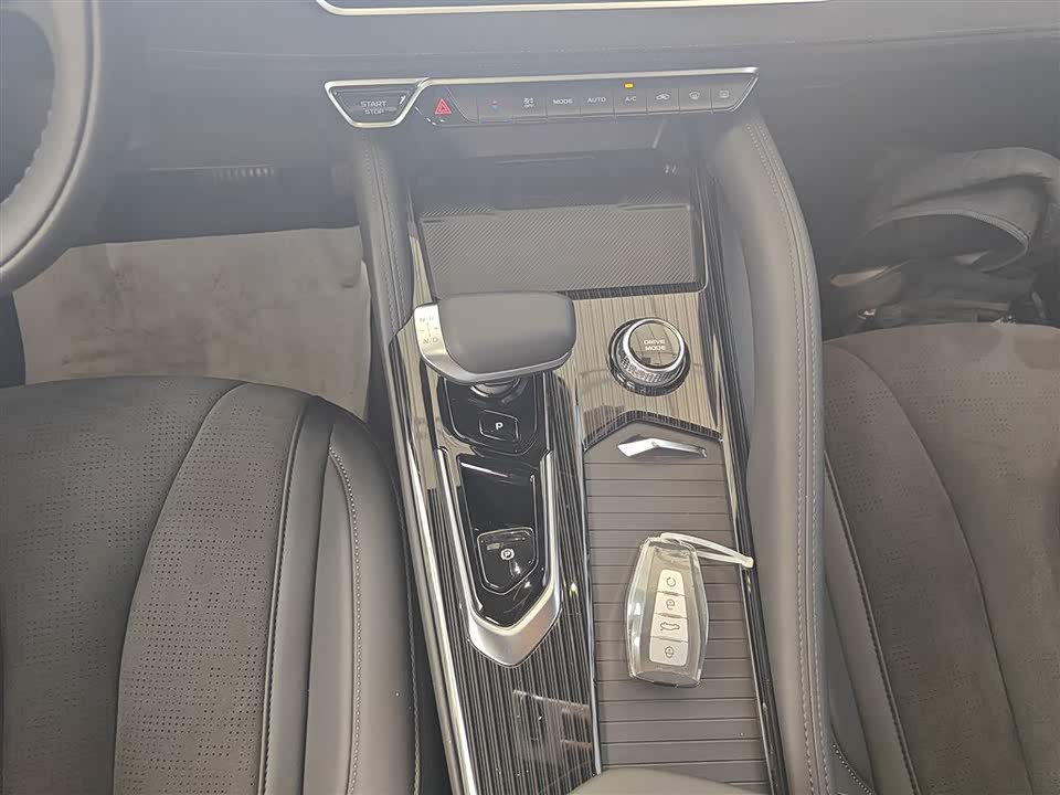 Geely Monjaro