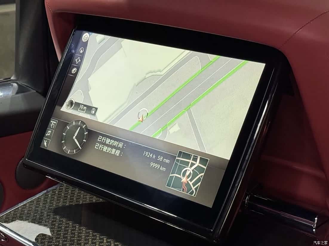 Rolls-Royce Cullinan, 2024 8