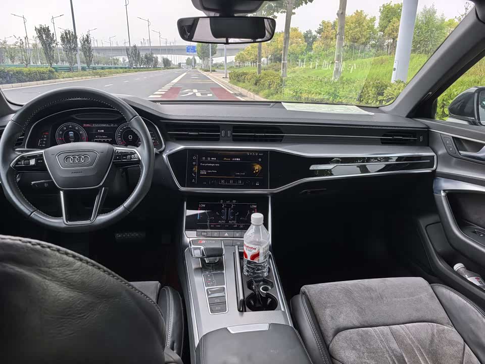 Audi A6L Audi A6L