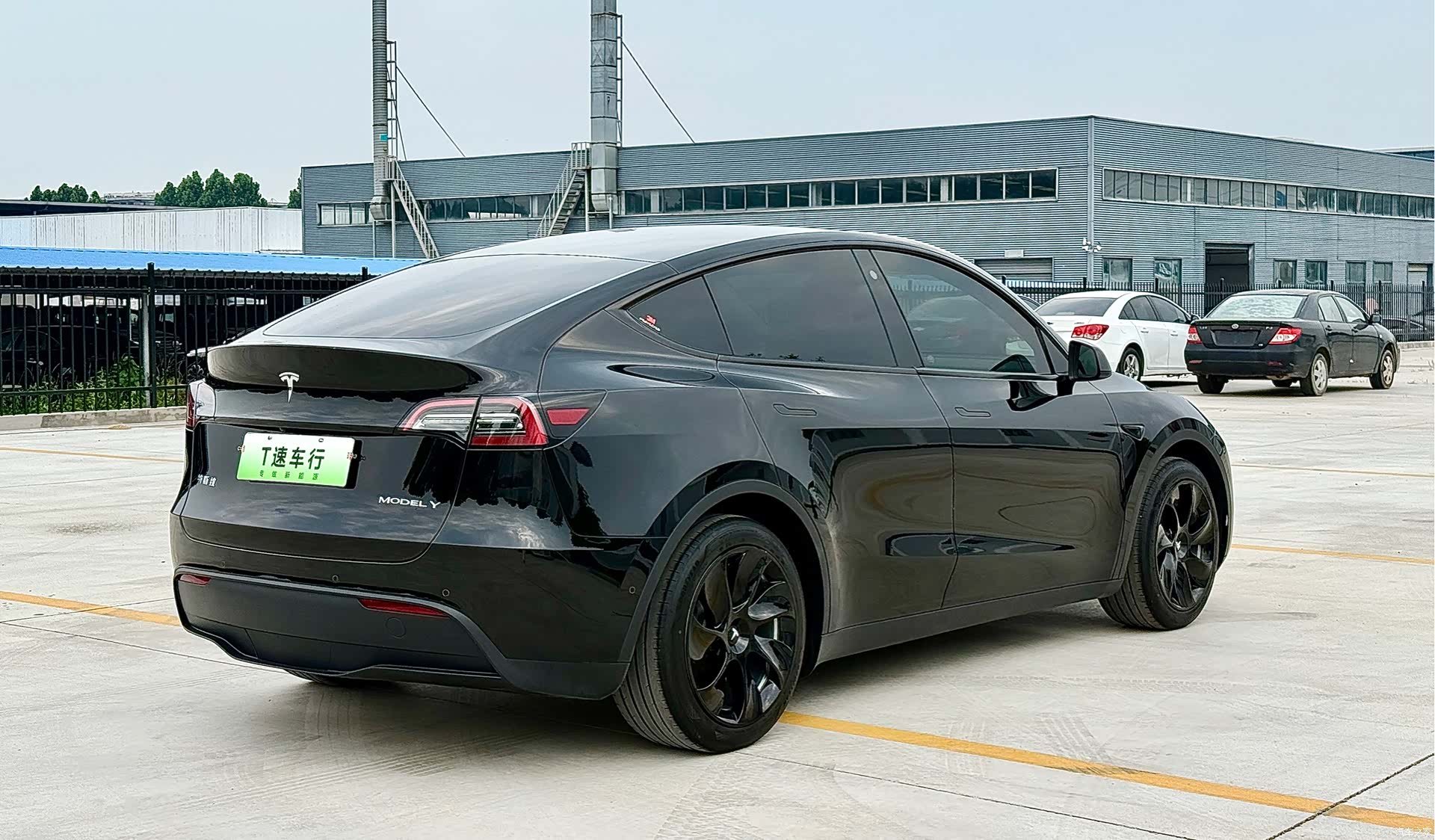 Tesla Model Y, 2023 все фото