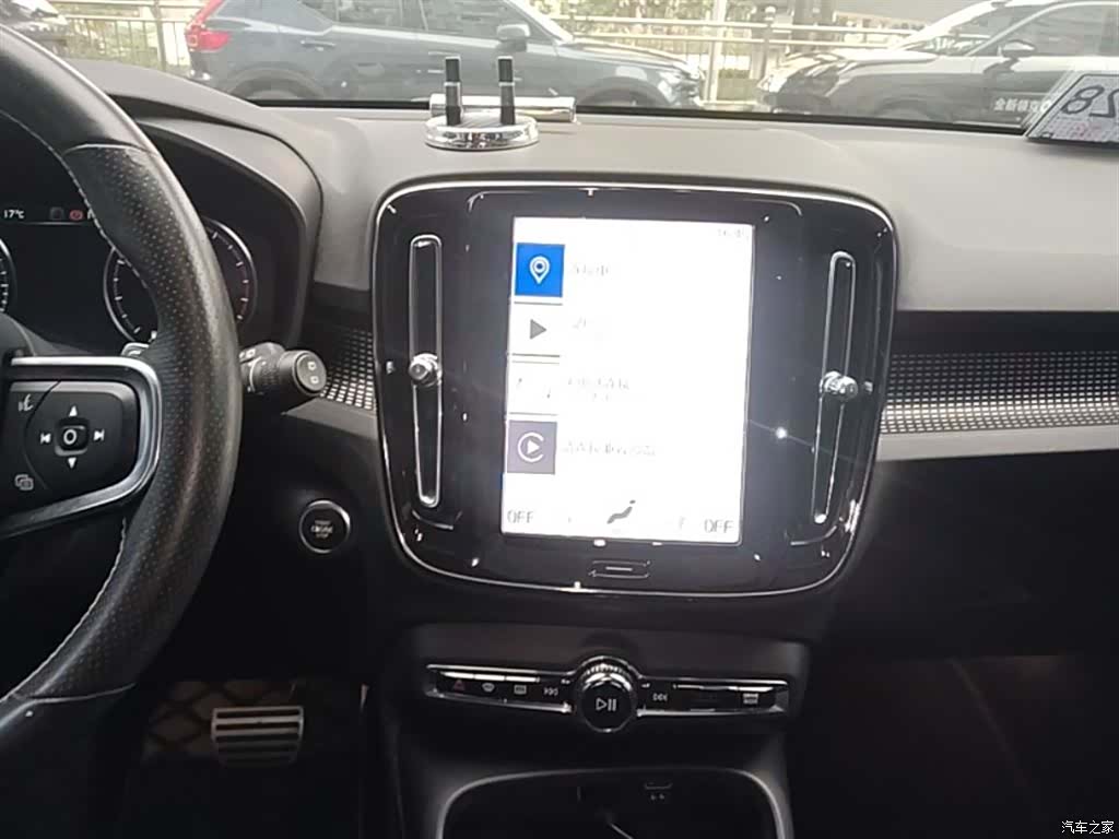 Volvo XC40, 2019 13