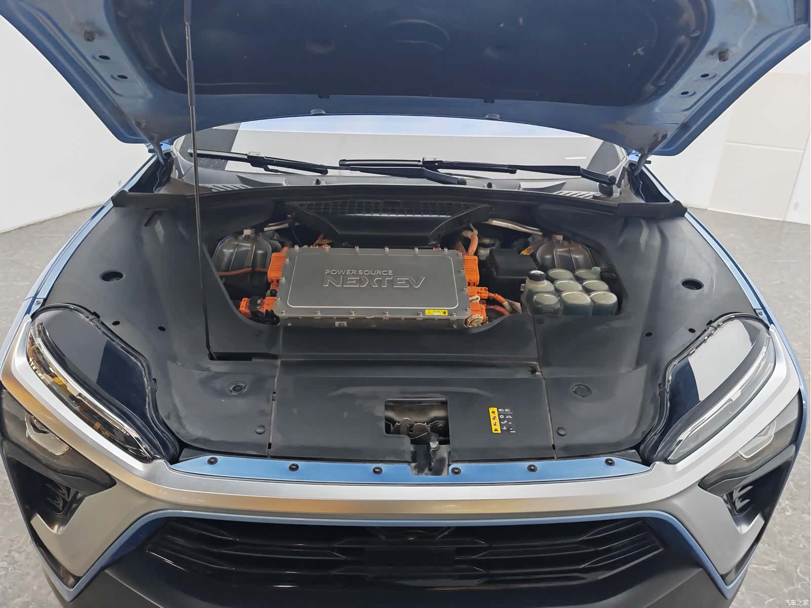 NIO ES8, 2019 12