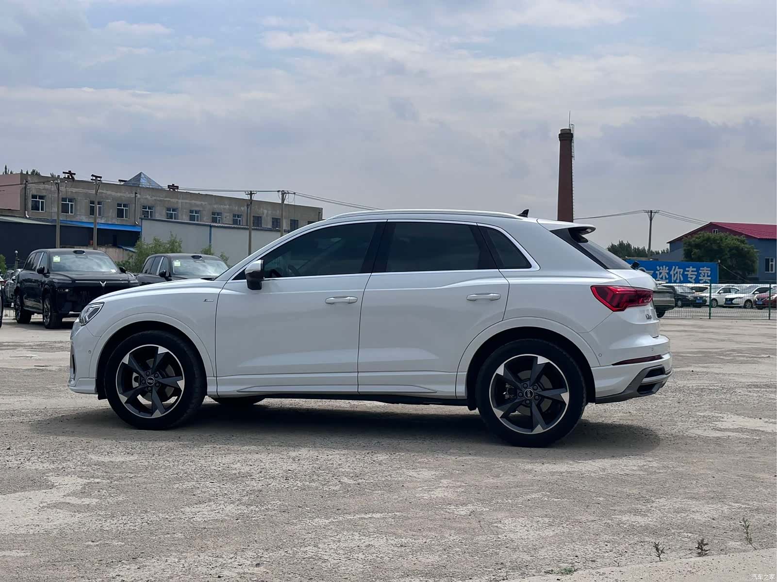 Audi Q3, 2023 9