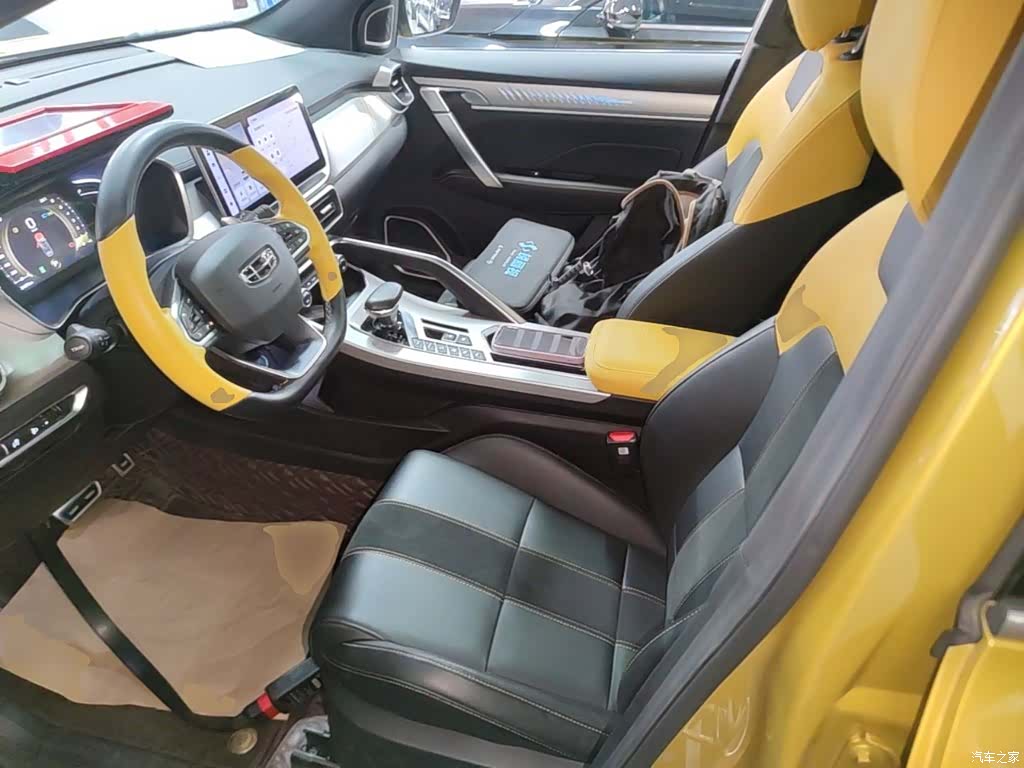 Geely Coolray, 2021 15
