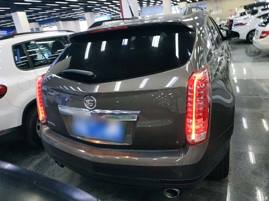 Cadillac SRX, 2015 все фото