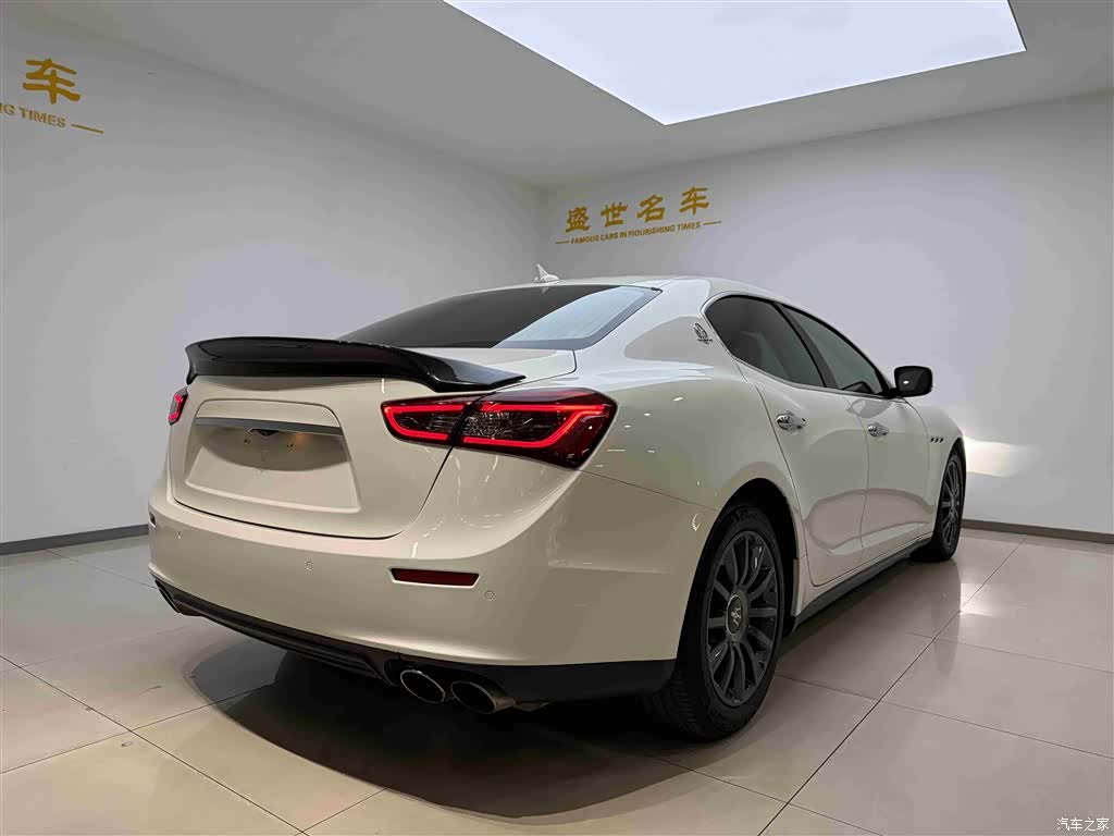 Maserati Ghibli, 2015 19
