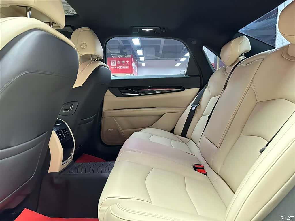 Cadillac CT6, 2021 8
