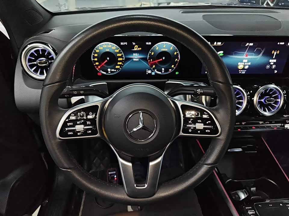 Mercedes-Benz GLB