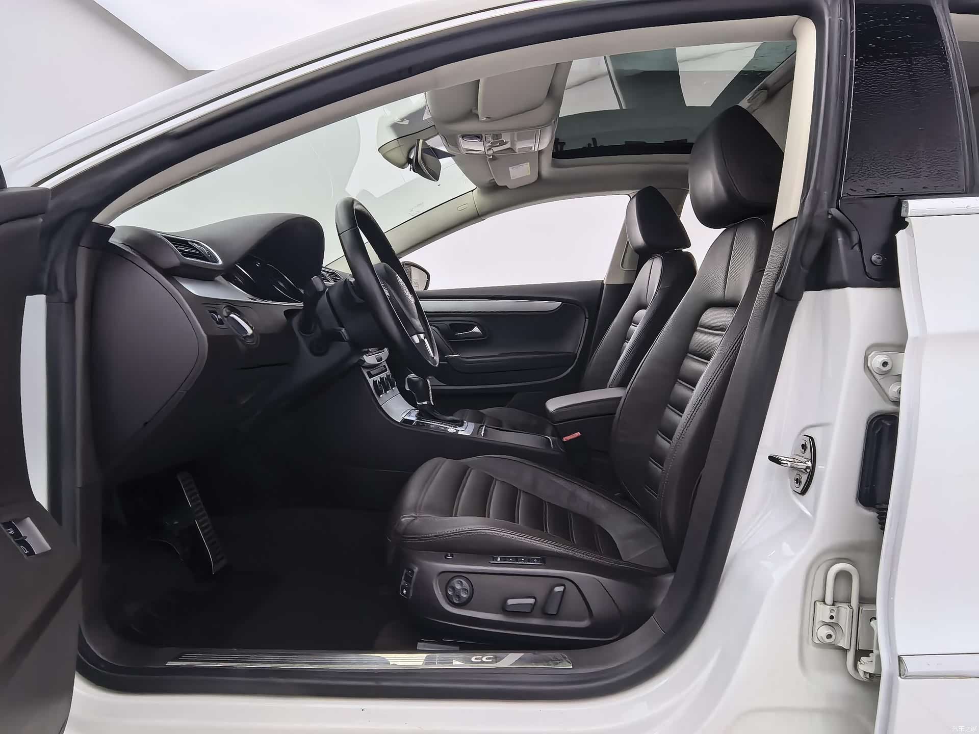 Volkswagen CC, 2018 16