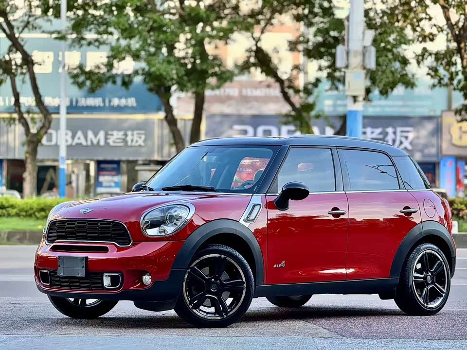 MINI COUNTRYMAN