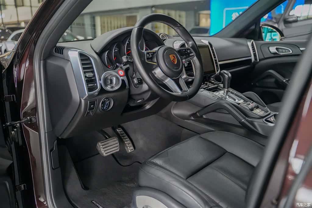 Porsche Cayenne, 2016 2