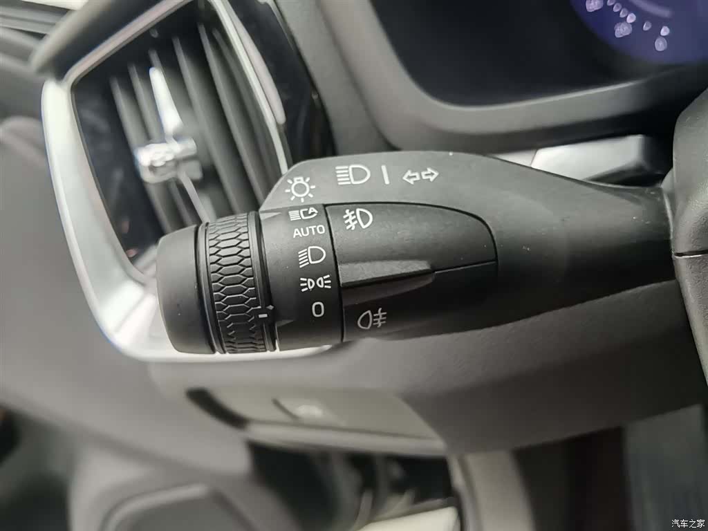 Volvo S60, 2025 21