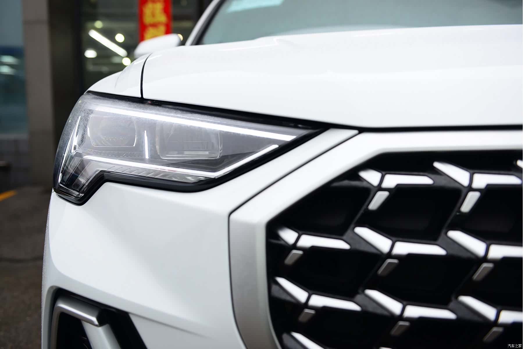 Audi Q3, 2024 10