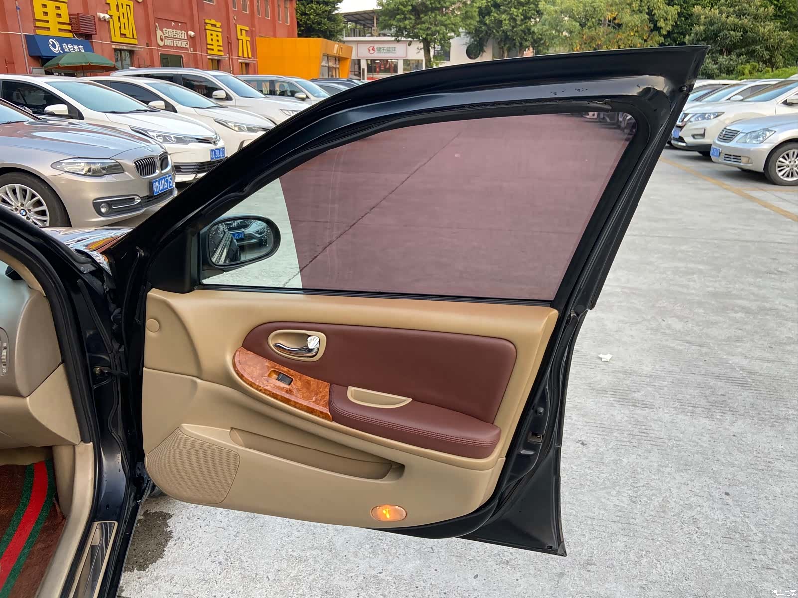 Nissan 3.0, 2005 26