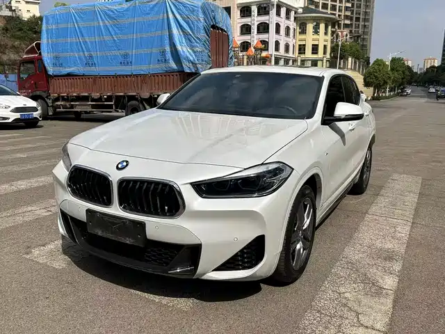 BMW X2 2021 — купить из Китая под заказ