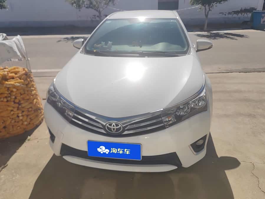 Toyota Corolla 2018, фото 2