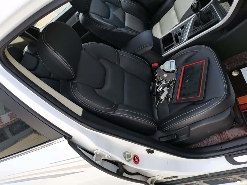 Geely X6, 2019 25
