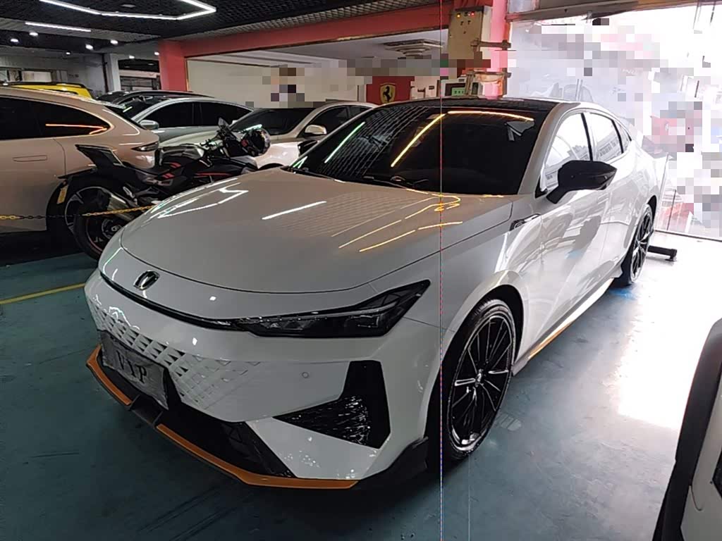 Changan UNI-V