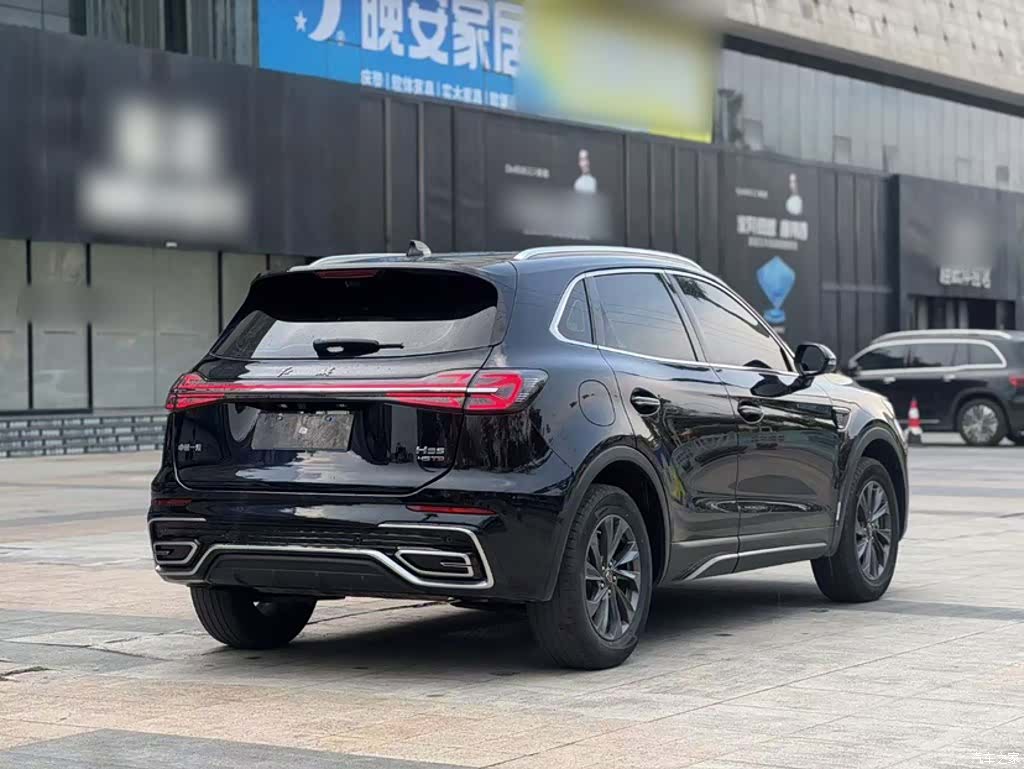 Hongqi HS5, 2025 15