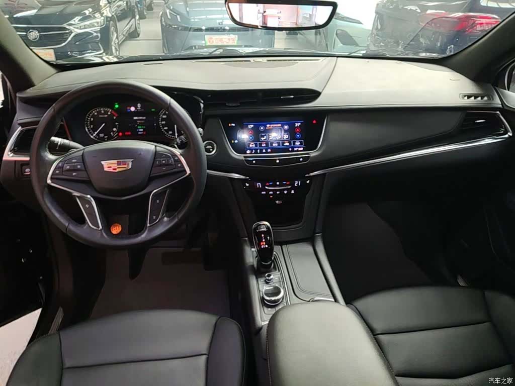 Cadillac XT5, 2020 10