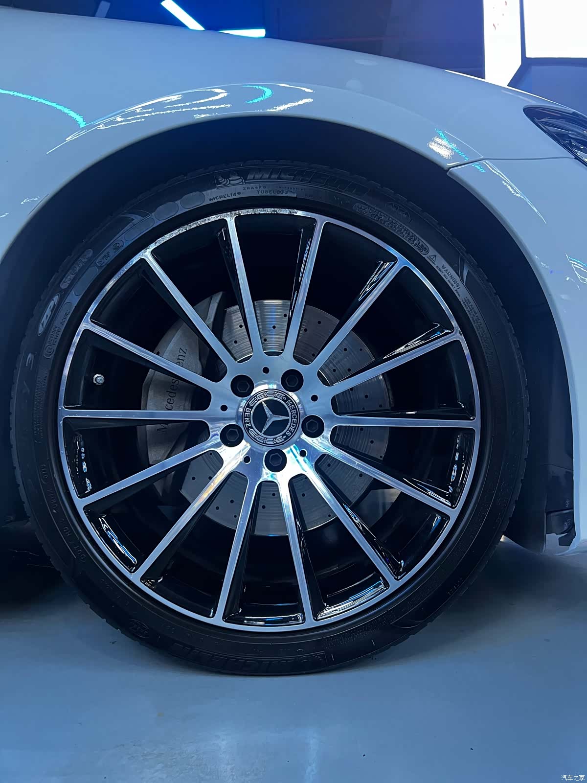 Mercedes-Benz E-Class, 2020 16