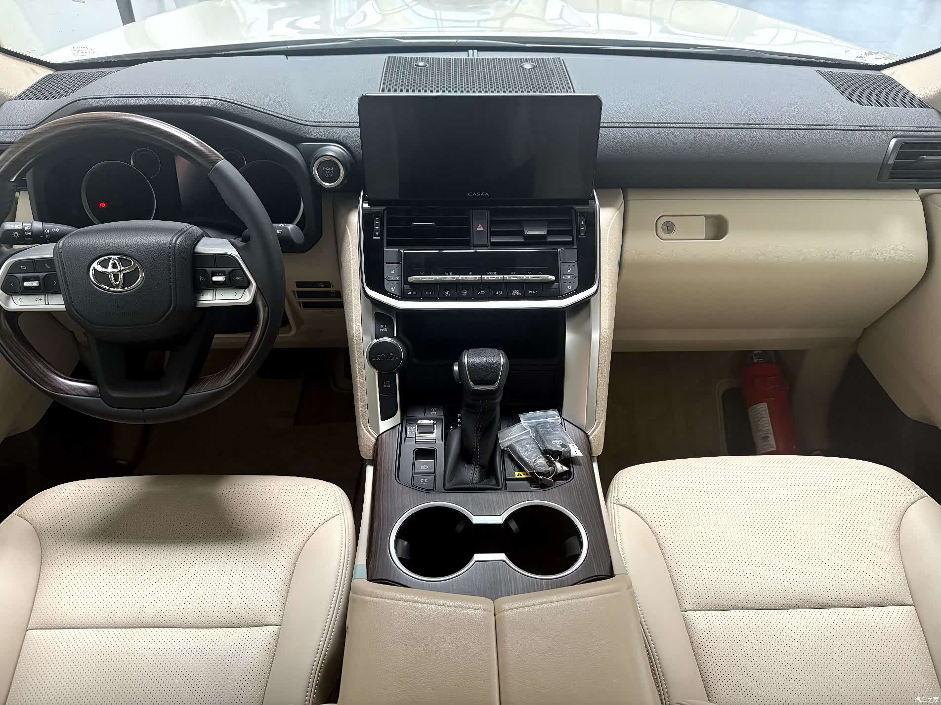 Toyota Land Cruiser, 2025 7