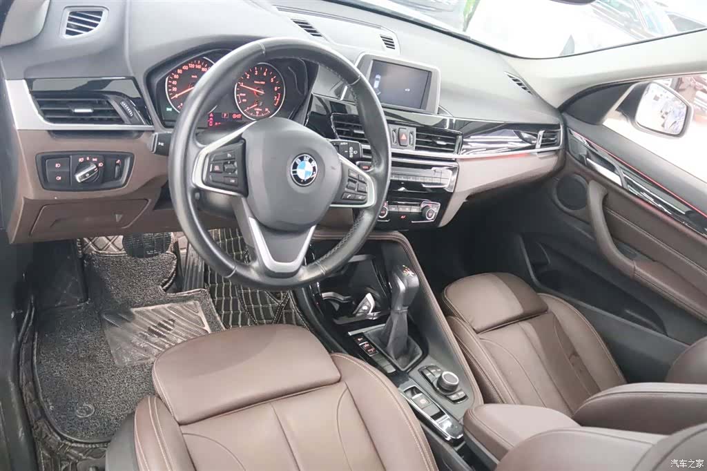 BMW X1, 2018 12