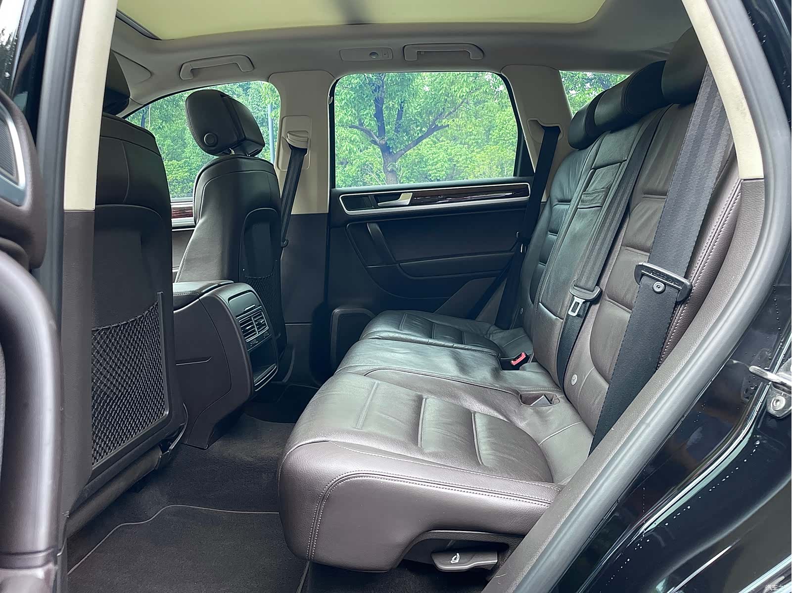 Volkswagen Touareg, 2015 13
