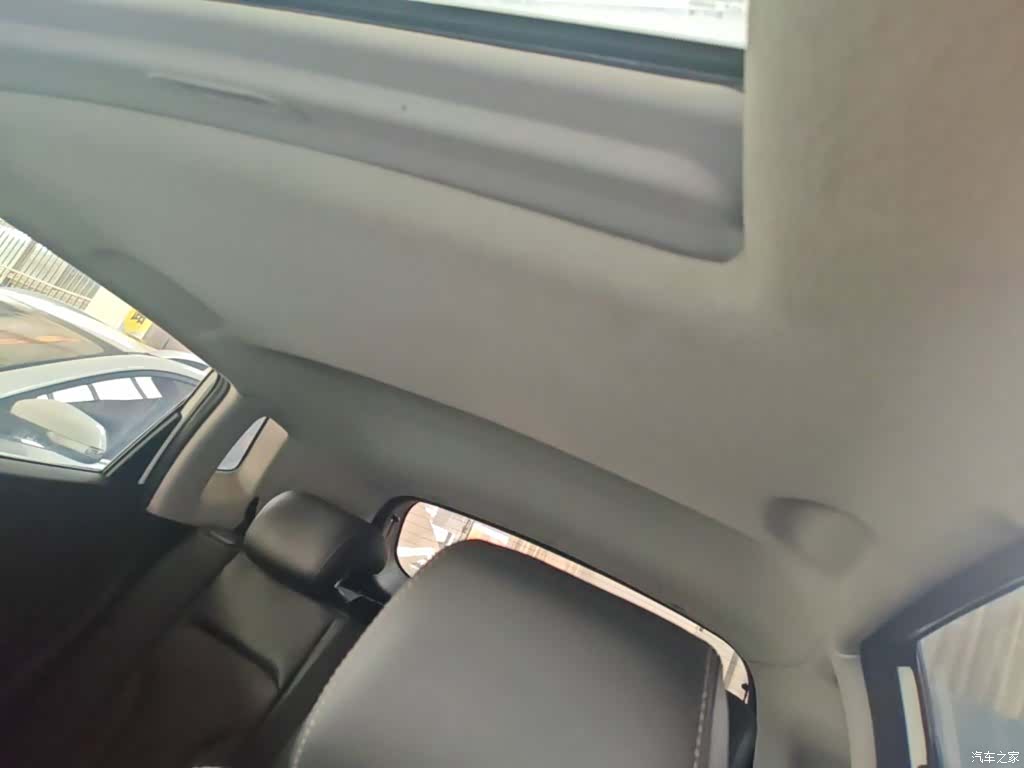 Changan CS15, 2020 18