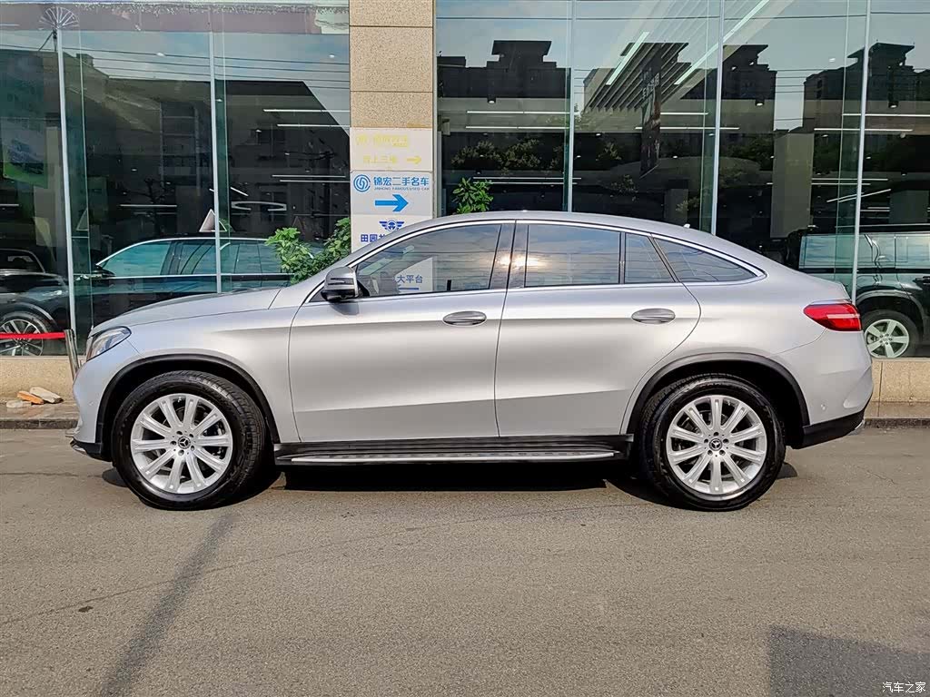 Mercedes-Benz GLE, 2017 3